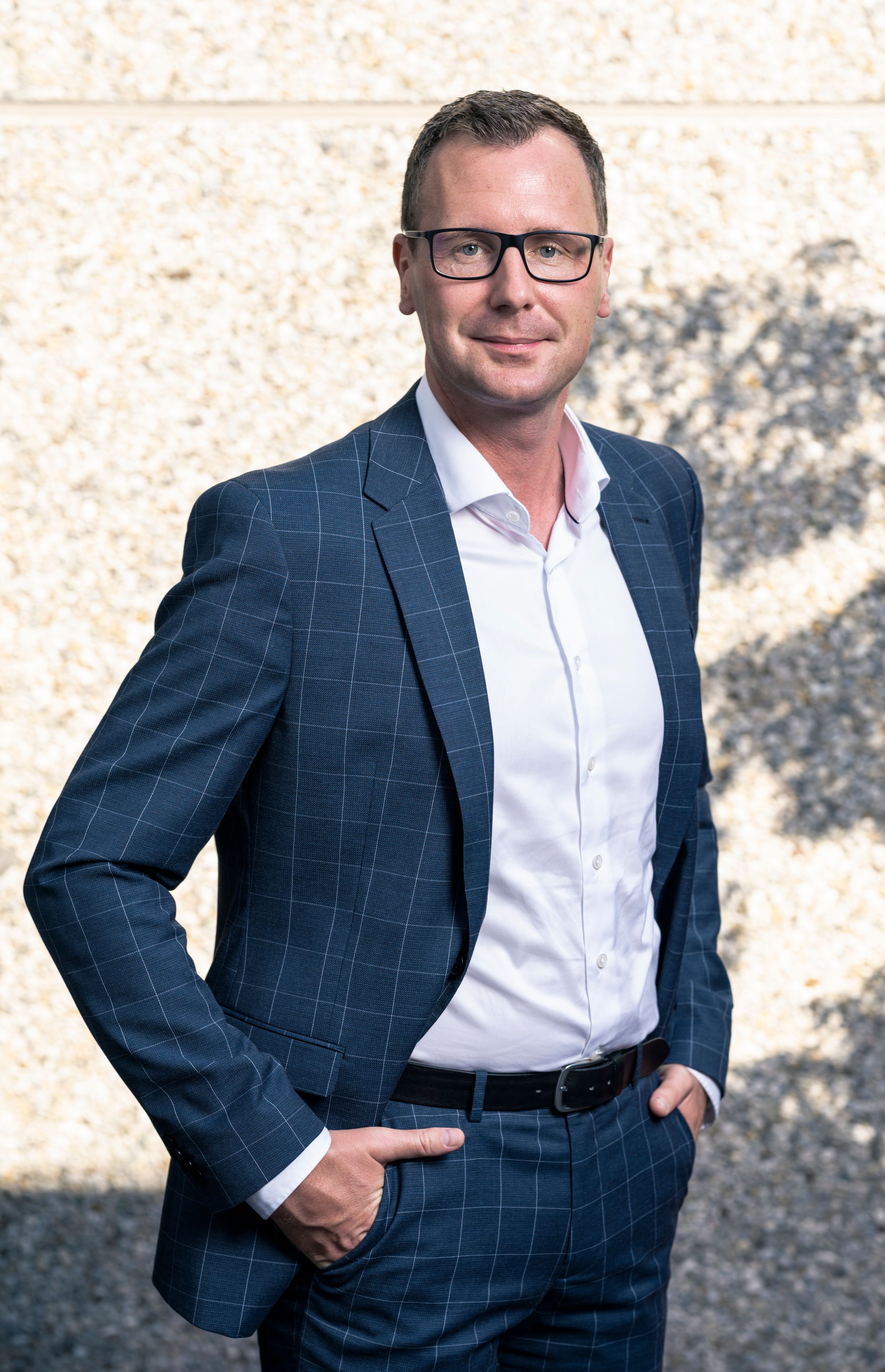 Mario Märzinger im Anzug